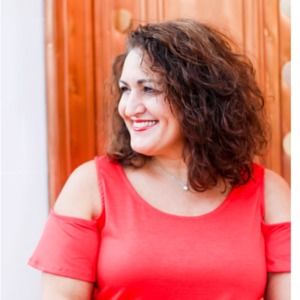 Meet your Posher, Paula